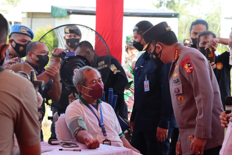 Strategi Kapolri Antisipasi Lonjakan Covid-19