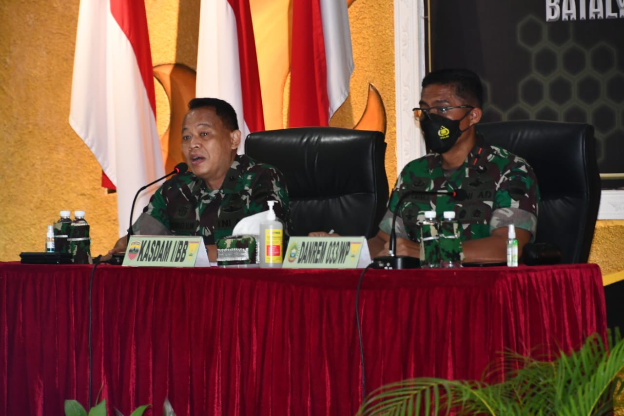 Brigjen TNI Jimmy dampingi Kasdam I/BB