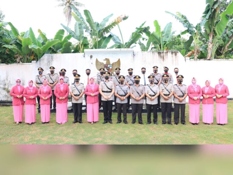 Polres Lingga dan Bhayangkari